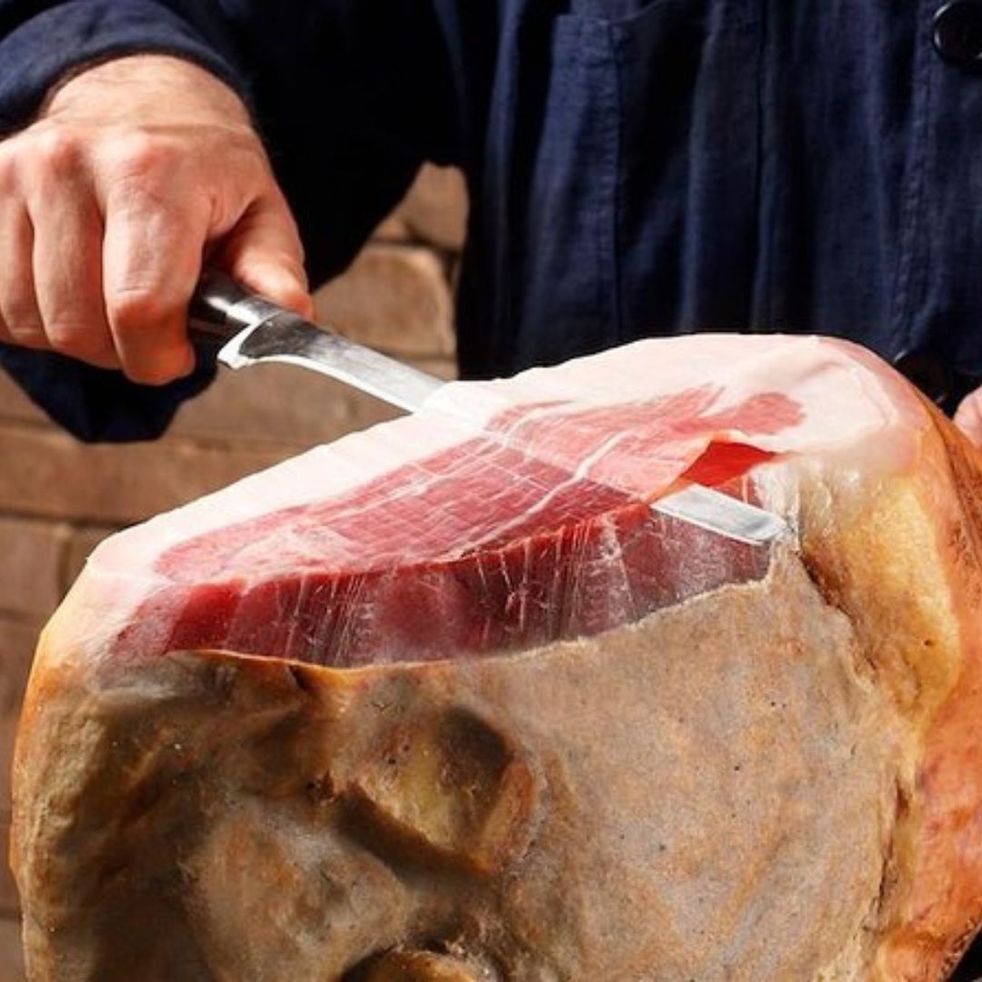 Parma DOP 18 m (Cijela s kostima)